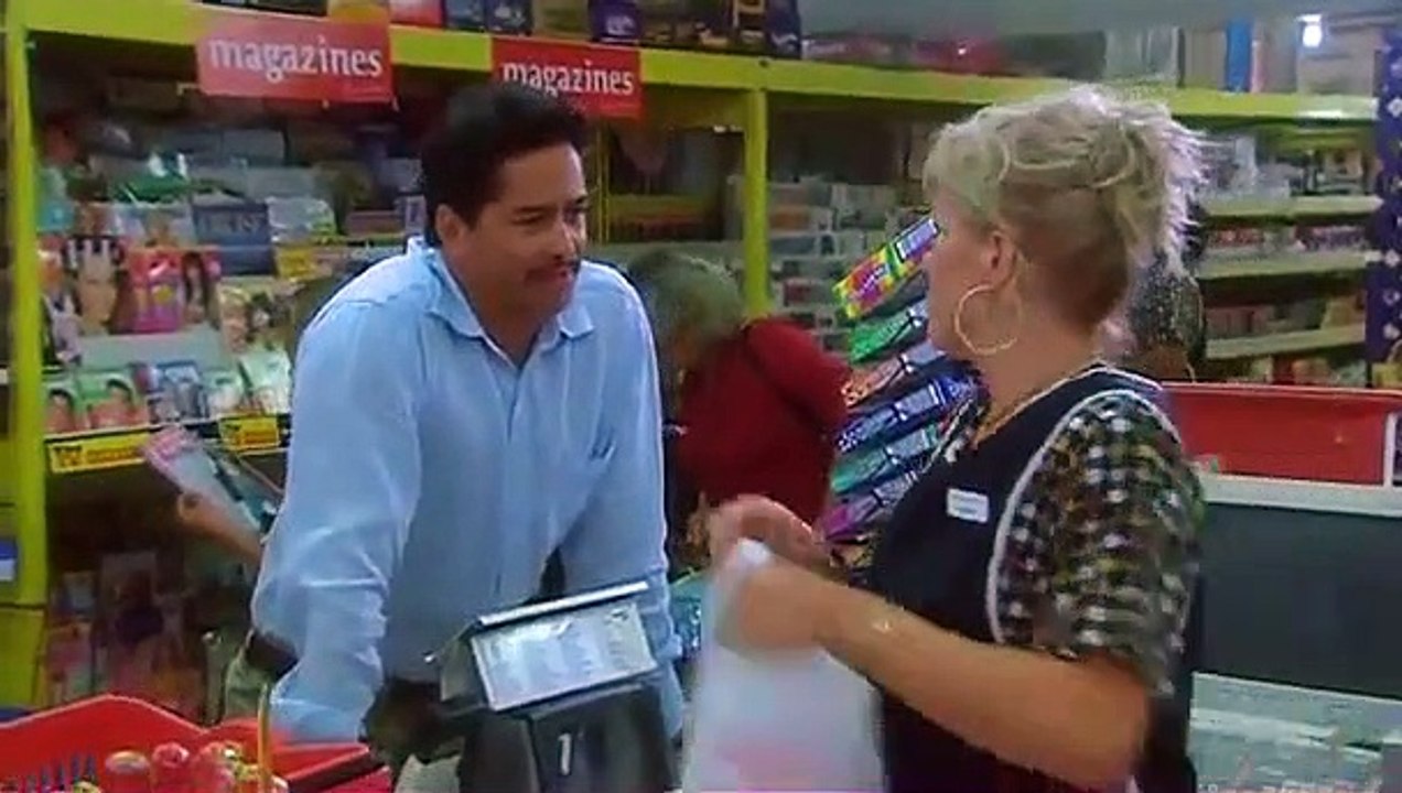 Outrageous Fortune - Se1 - Ep02 HD Watch