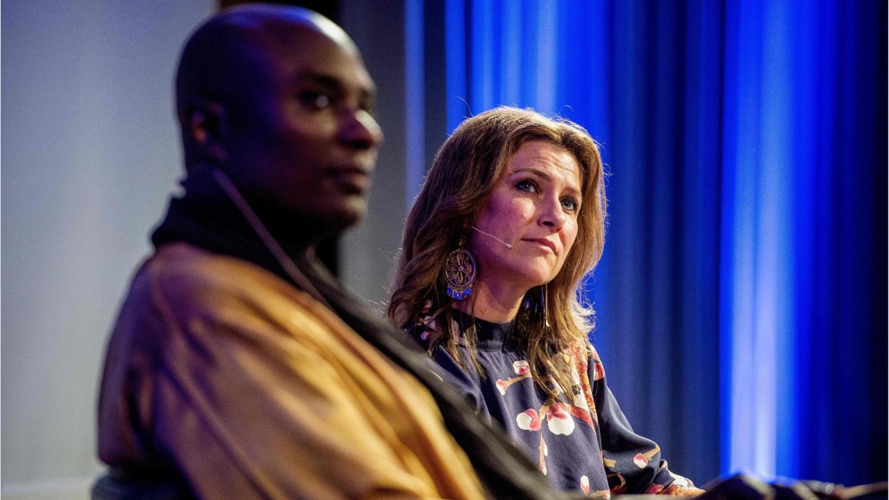 GALA VIDEO - Märtha Louise de Norvège reporte son mariage : son fiancé Durek Verrett sort du silence !