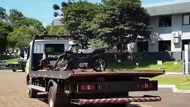 Dois indivíduos são detidos tentando furtar motocicleta no Centro