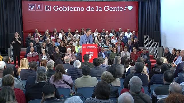 Sánchez lamenta la incoherencia del PP al defender la democracia con los nostálgicos de la dictadura