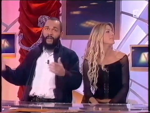 France 2 - 4 Janvier 2003 - Teasers, pubs, JT Nuit, météo, début Douce France (Christine Bravo)