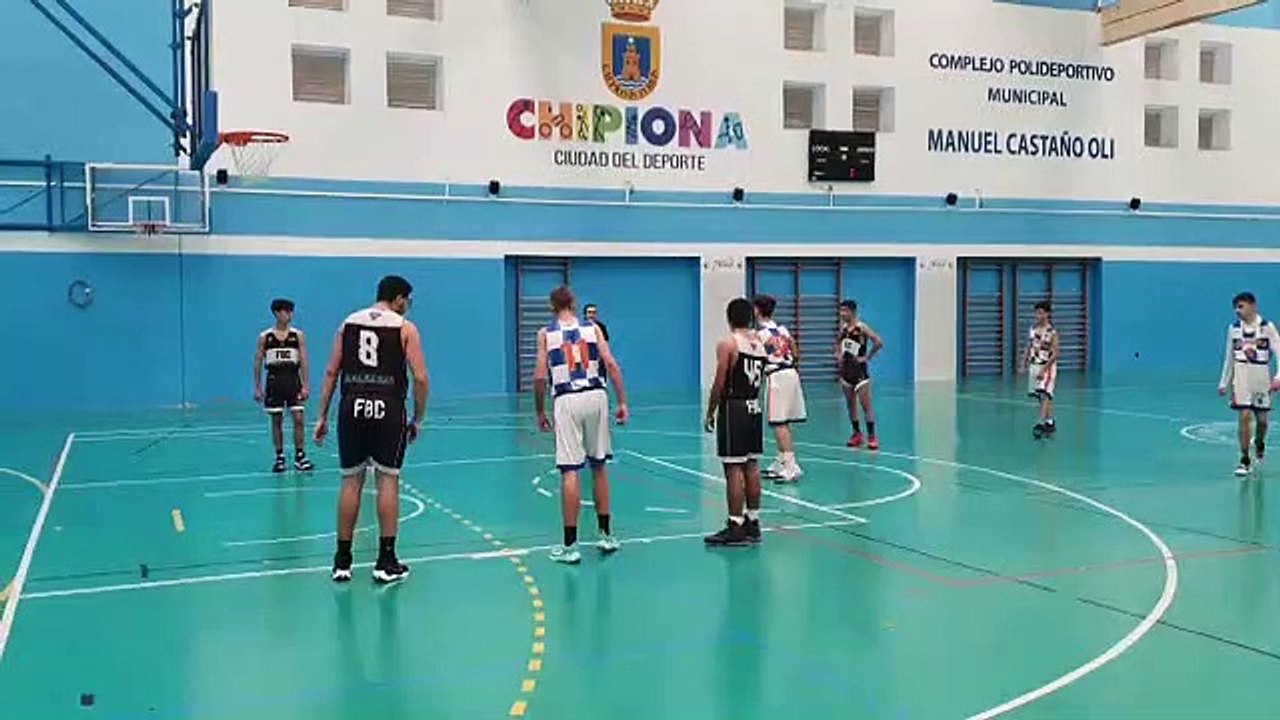 TIRO LIBRE DE MOLINA