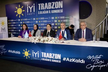 İYİ Parti'li Ünzile Yüksel, partisinin Trabzon Kongresinde konuştu