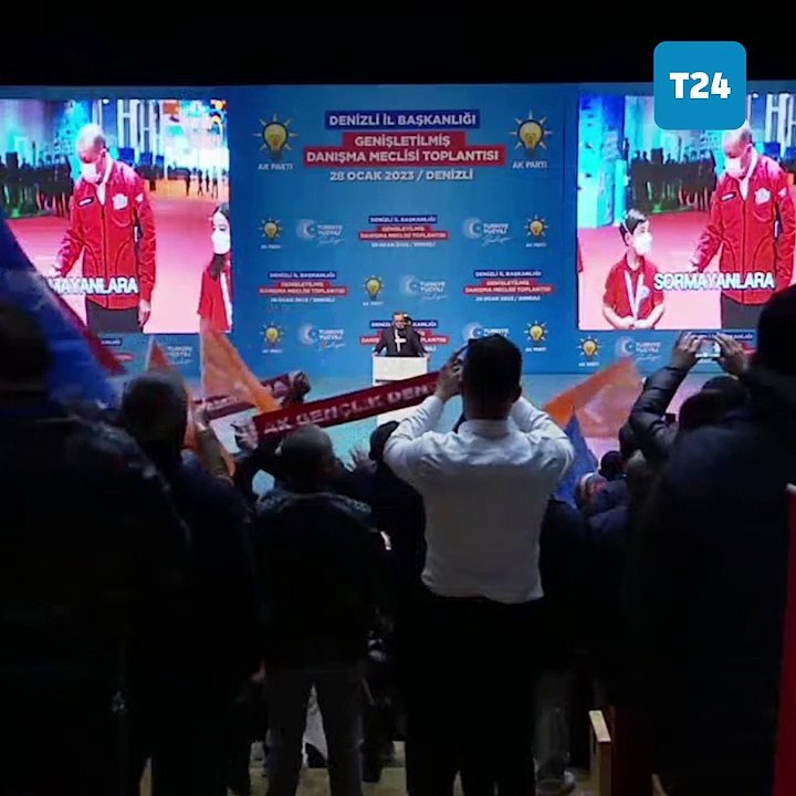 Erdoğan, aynı şarkıyı bu kez Denizli'de söyledi, ses kısılınca sözlere devam edemedi