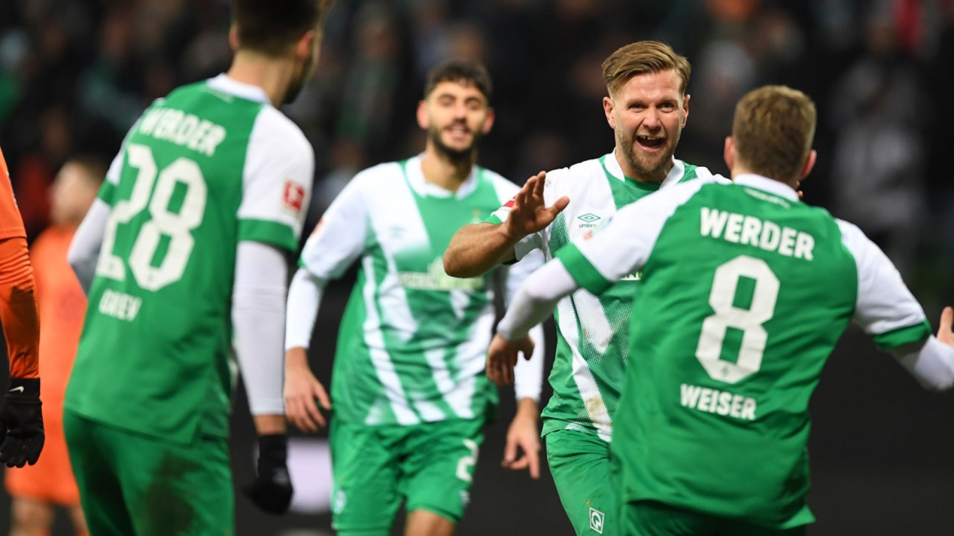 Werder Bremen v Wolfsburg