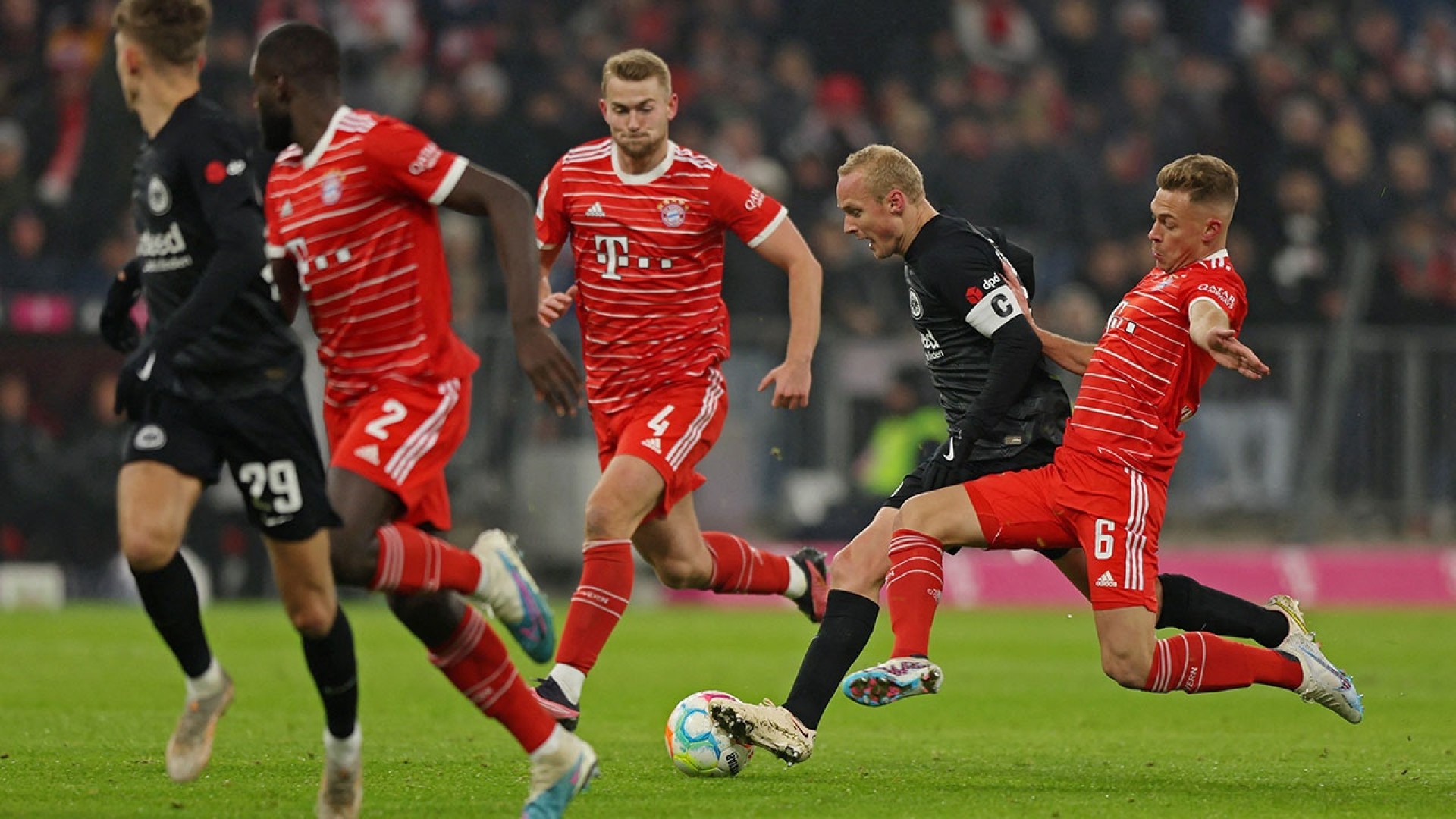 Bayern Munich v Eintracht Frankfurt