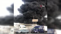 Meksika'da fabrika yangını: Dumanlar gökyüzünü kapladı