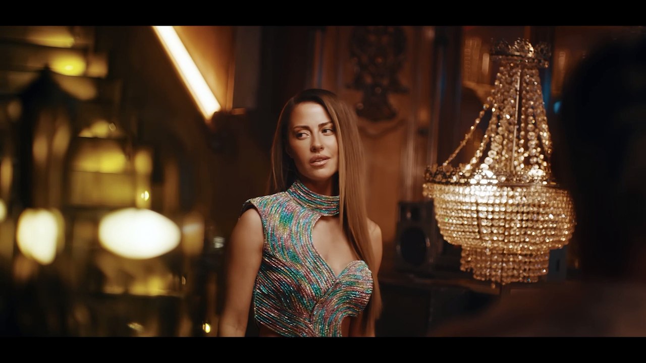 Derya Uluğ - Hadi Çal - Let's play - Turkish Music