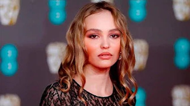 Johnny Depp en deuil de Jeff Beck : sa fille Lily-Rose Depp ignore magistralement la souffrance de