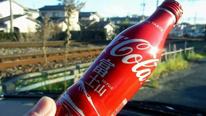14 Coca Cola Flavors in Japan