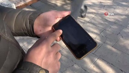 Arazide göz göze geldiği kurdu böyle fotoğrafladı