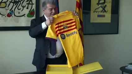 El mensaje catalanista de Laporta para anunciar la cuarta equipación del Barça / FCB