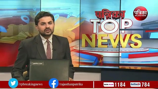 वरिष्ठ अध्यापक भर्ती परीक्षा 2022-बरसात के बीच परीक्षा देने पहुंचे परीक्षार्थी