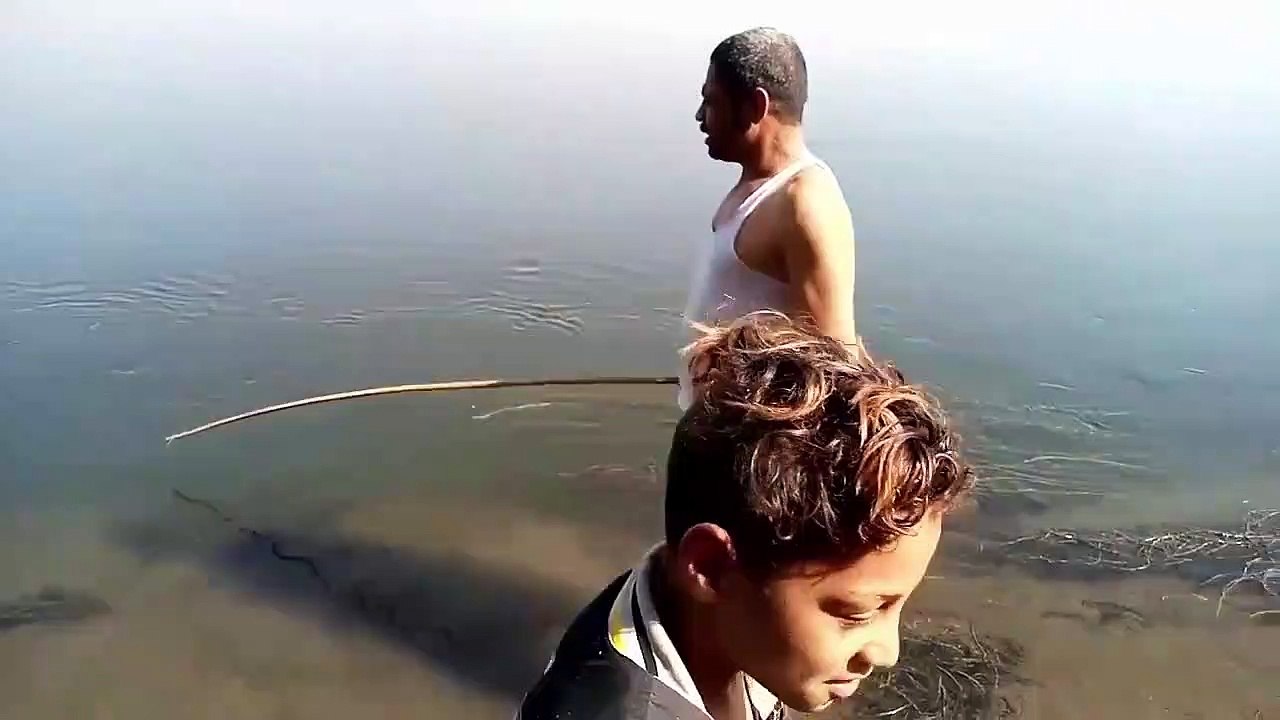 كوميديا منصور وشعبان  والسنارة  فى البحر  ضحك السنين