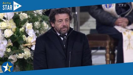 "Je n'ai jamais revu ces images" : Patrick Bruel très touché en revoyant les obsèques de Johnny Hall