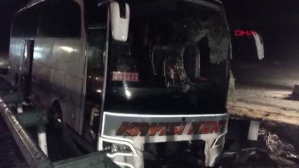 KAYSERİ'DE YOLCU OTOBÜSÜ ŞARAMPOLE YUVARLANDI,3 ÖLÜ 25 YARALI - 2
