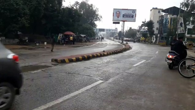 यहां रात से बदला मौसम, तड़के से तेज बिजली गर्जन के साथ हुई बारिश..