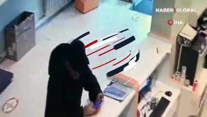 Sahte trafik cezası ödeme sitesi ile vatandaşları dolandırdı