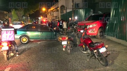 Voraz incendio deja "en la calle" a comerciante de la colonia Santa Clara #MóvilTGU