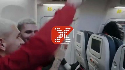 Bafetimbi Gomis'e arkadaşlarından sürpriz!