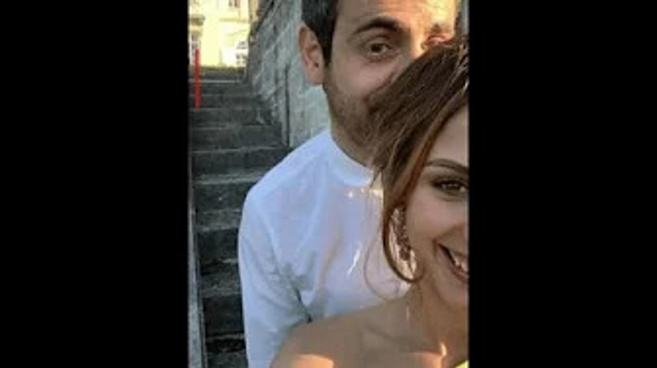 Camille Combal, discret sur sa vie privée, montre sa compagne Marie lors d’un mariage