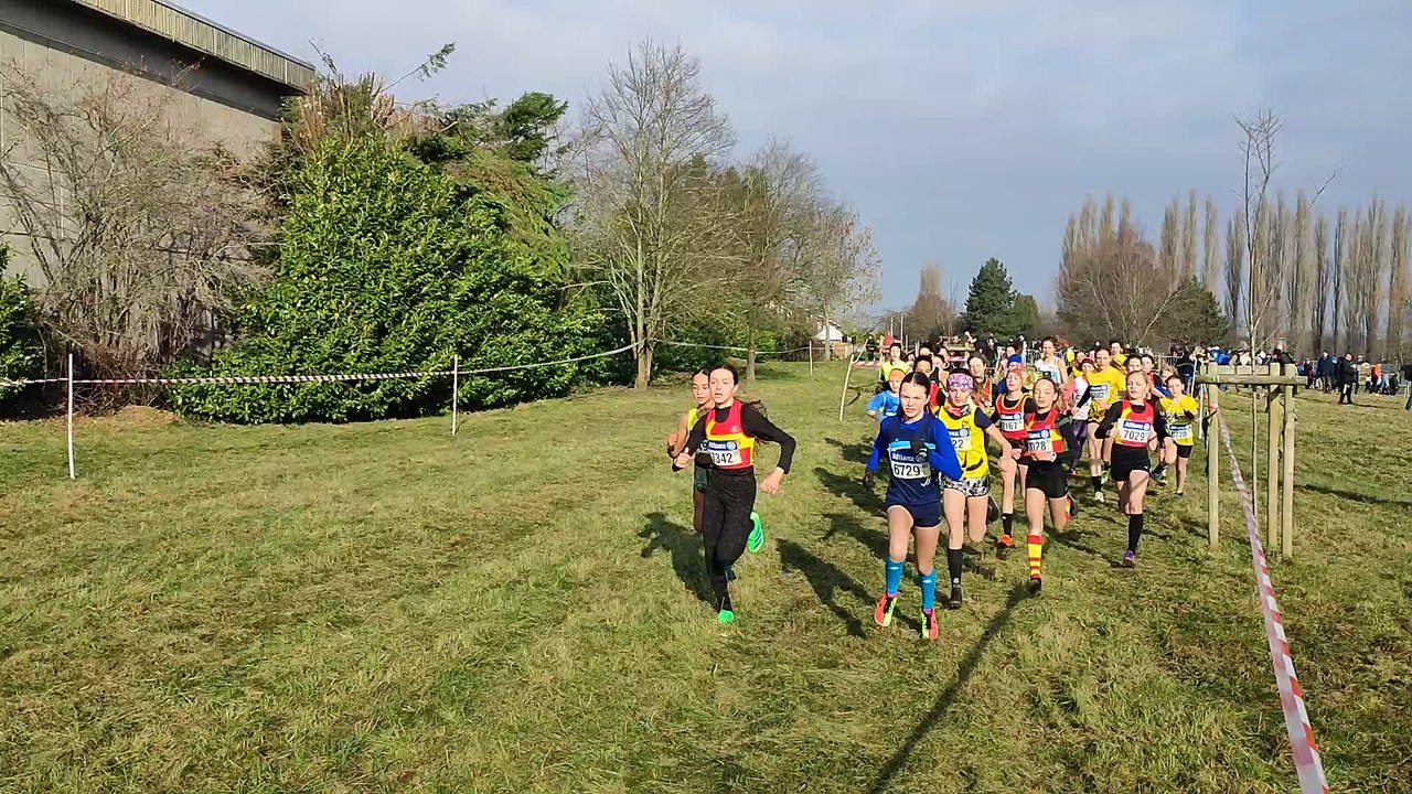 Cross de Marcinelle: cross court dames et minimes filles