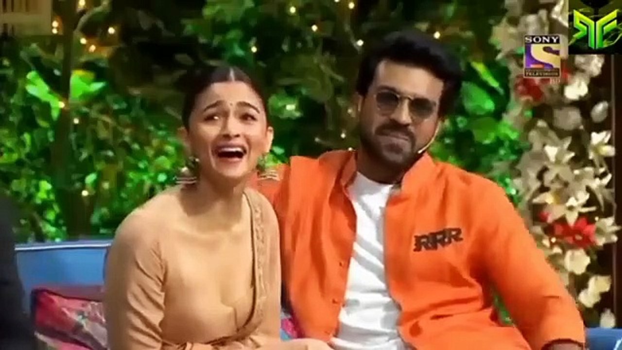 पहली_बार_mani_meraj_अपने_टीम_के_साथ_पहुंचे_कपिल_शर्मा_show_me।।_Kapil_sharma_show।।_Mani_meraj_Vines(360p)