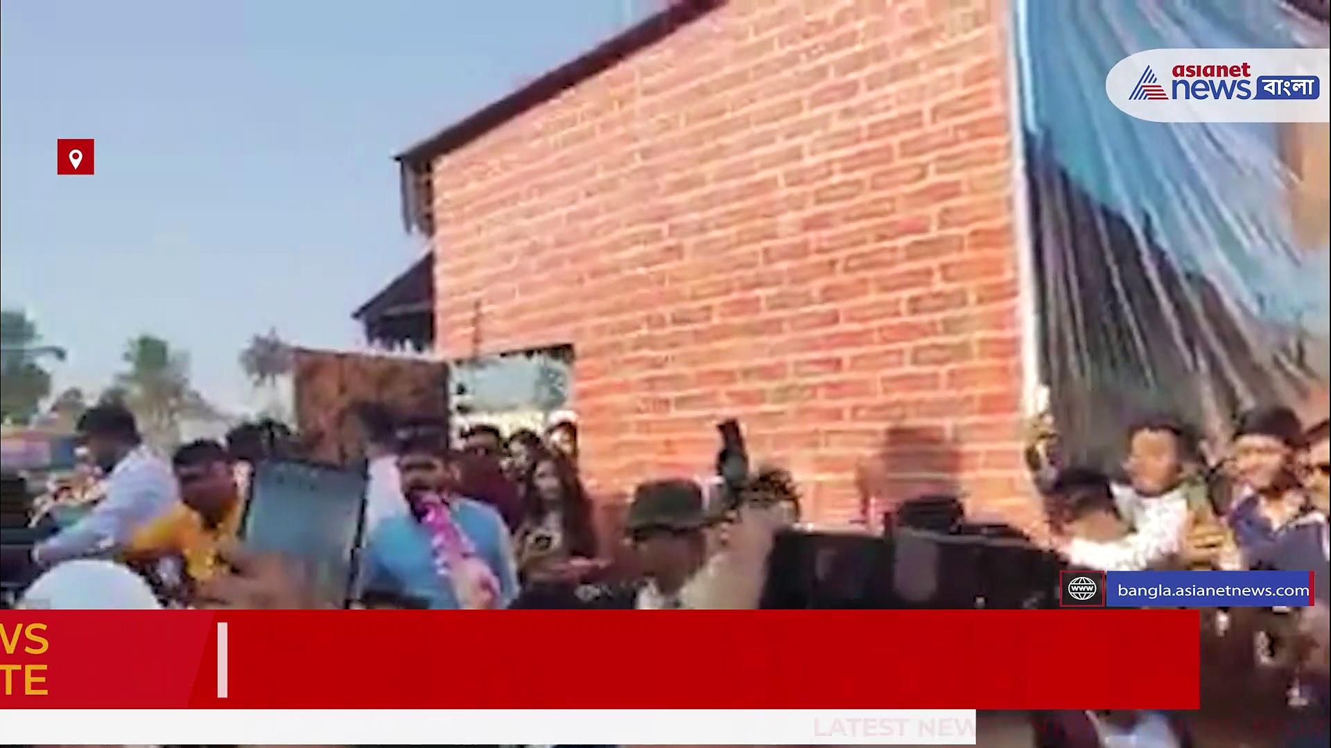 ক্রিকেট প্রেমীদের বাঁধভাঙা উচ্ছ্বাস-উন্মাদনা, বর্ধমান মাতিয়ে দিলেন ক্রিস গেইল