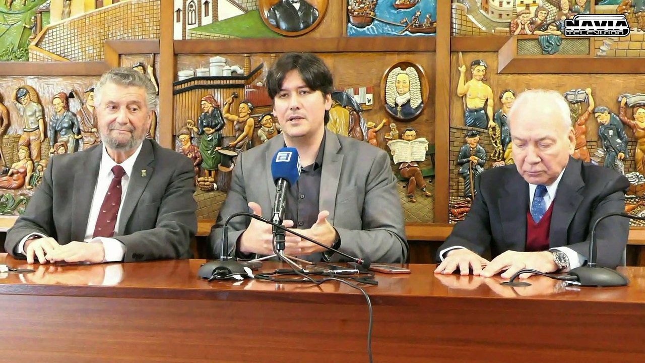 REUNIÓN EN NAVIA PARA LA PUESTA EN MARCHA DEL POLO DE LA IMNOVACIÓN DE LA COMARCA MANUEL SUÁREZ