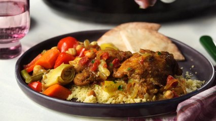 How to Make Slow Cooker Mediterranean Chicken and Vegetables