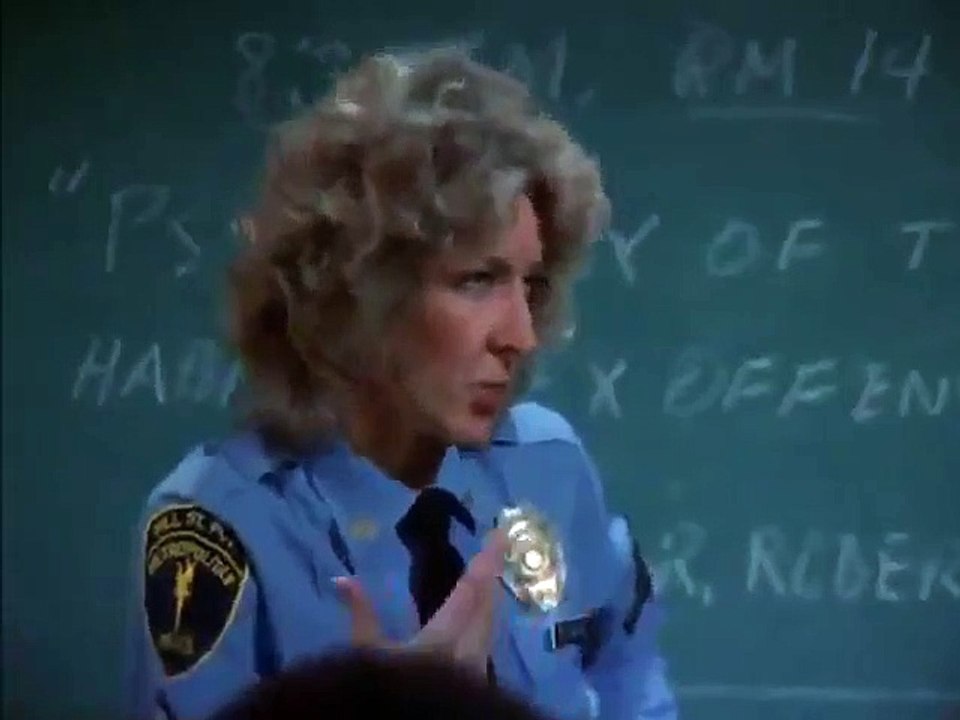 Hill Street Blues - Se4 - Ep18 - The Count of Monty Tasco HD Watch