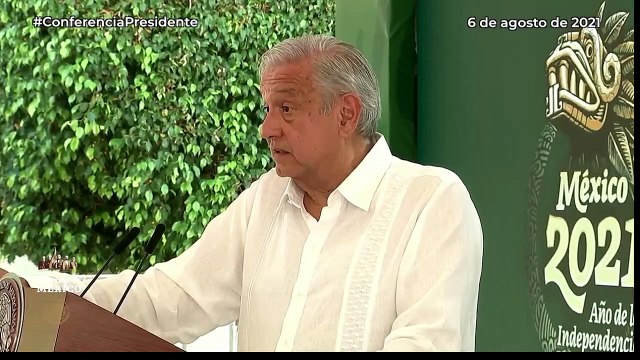 ¡Calderón presume medallas de Olimpiadas anteriores y redes le responden implacables al carnicero!