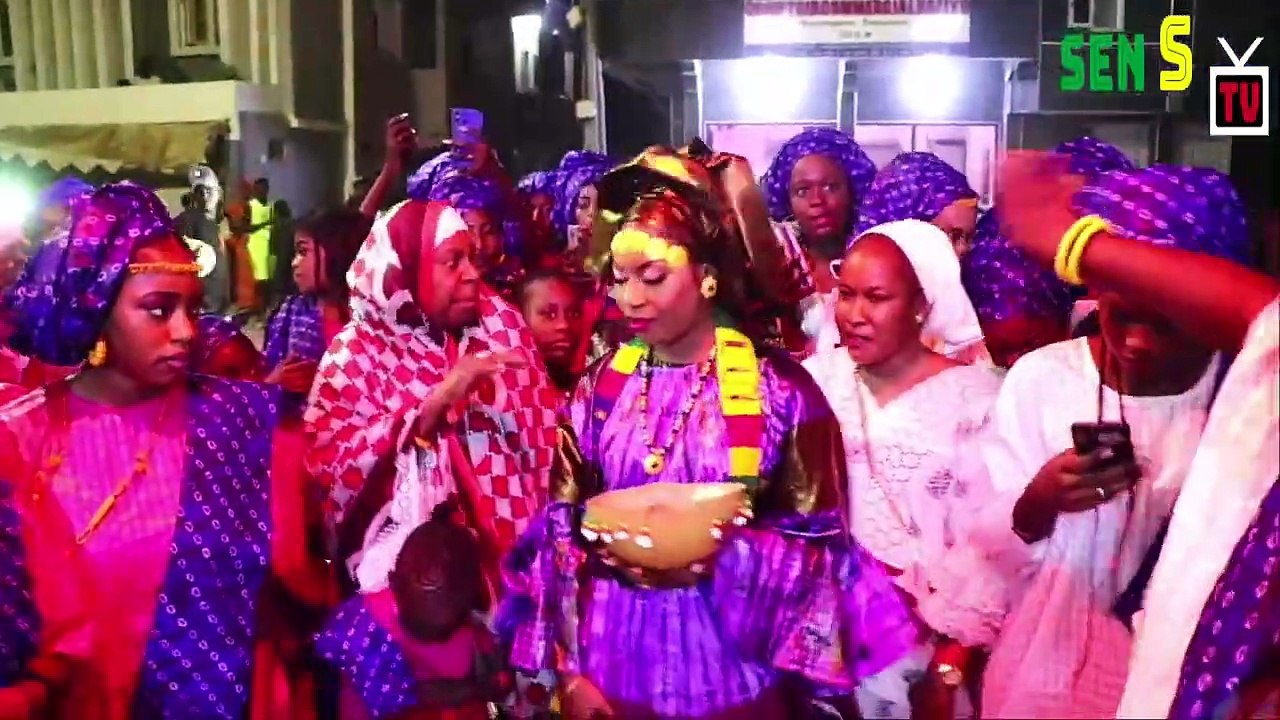 Henne time validé les premières images de Madame Diouf