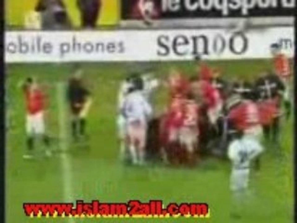 Mort en plein matchوفاة لاعب أثناء مباراه