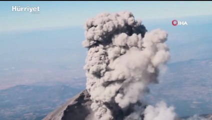 Popocatepetl Yanardağı havadan görüntülendi