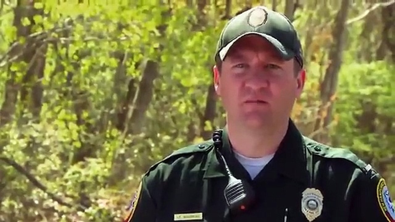 North Woods Law - Se14 - Ep07 - Raccoon Rescue HD Watch