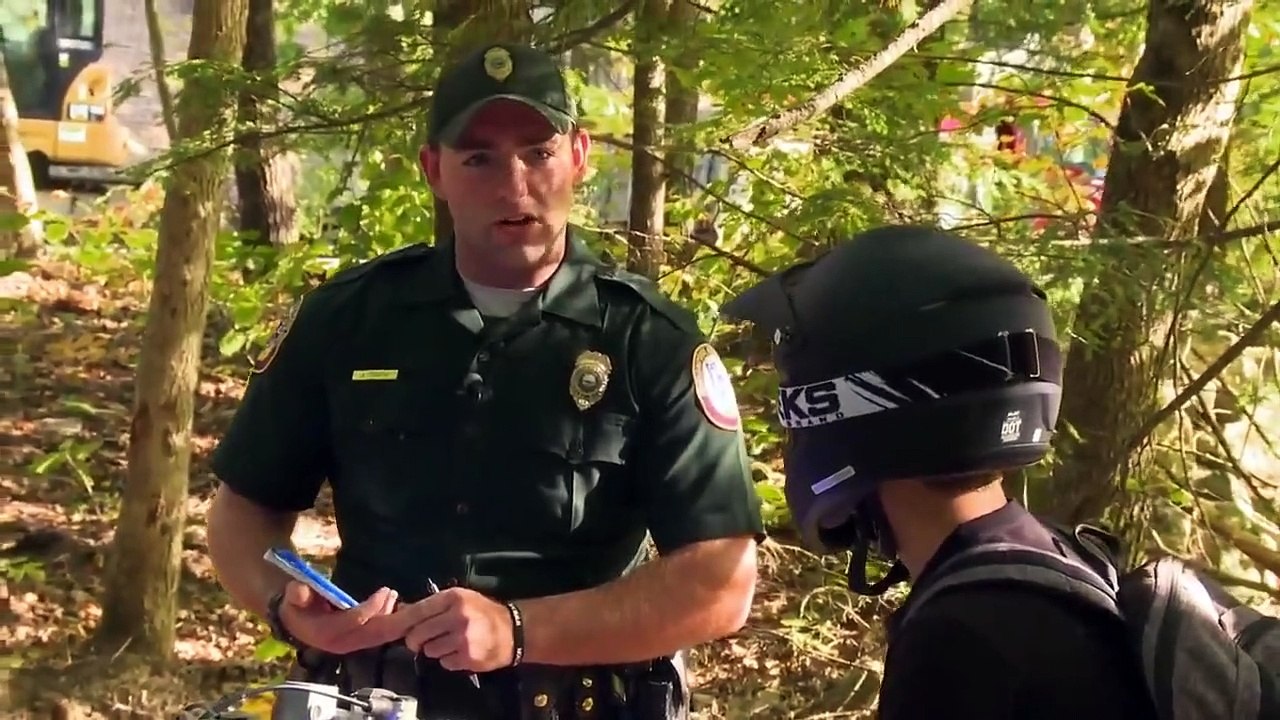 North Woods Law - Se15 - Ep04 - Trail Blazers HD Watch