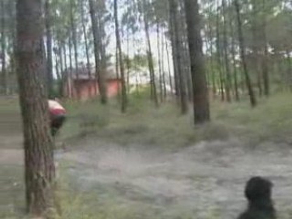 Pocket quad cross