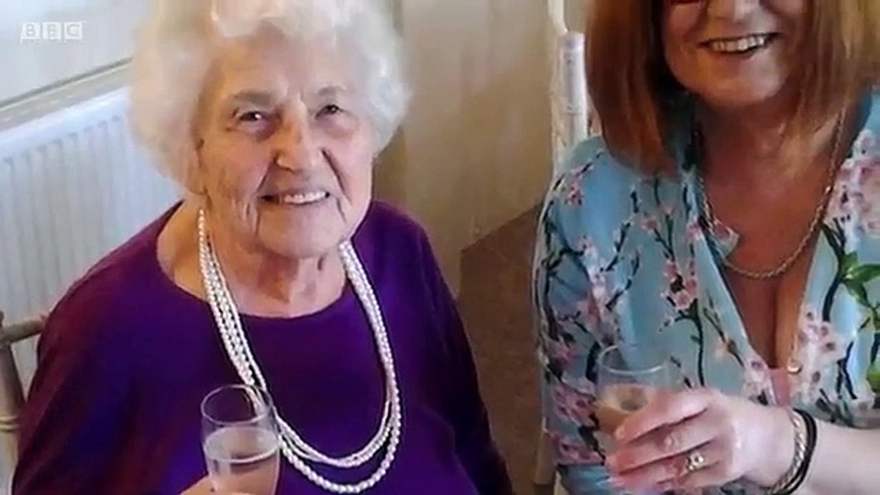 Close Calls - On Camera - Se5 - Ep01 HD Watch