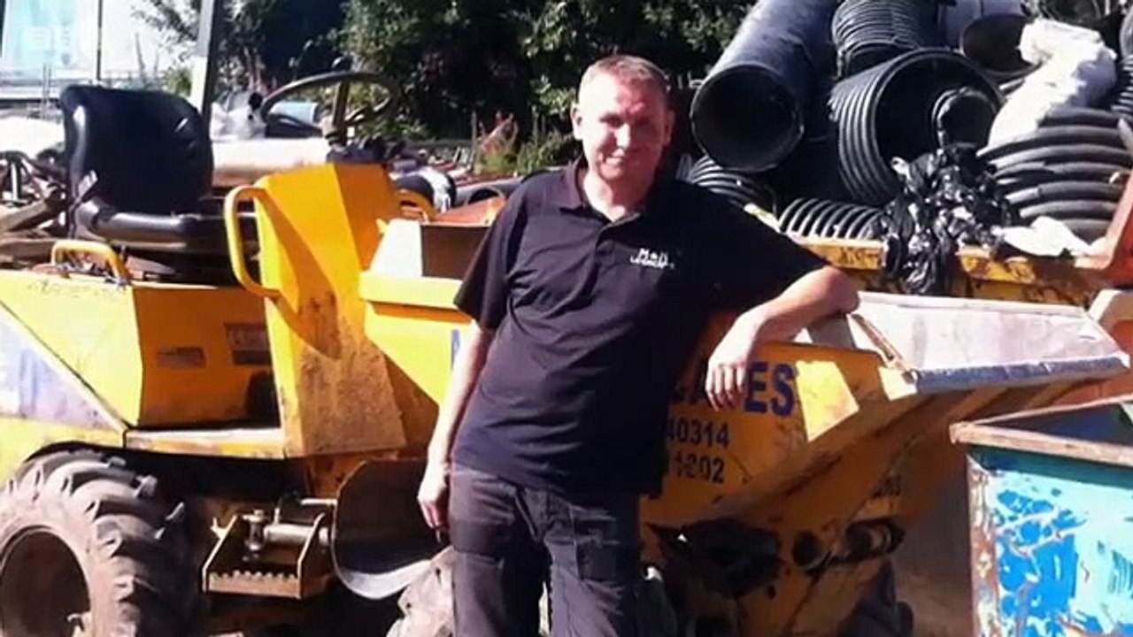 Close Calls - On Camera - Se5 - Ep05 HD Watch