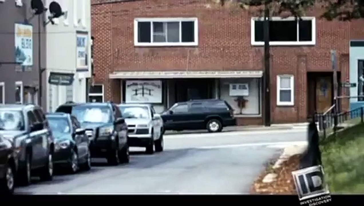 Mur-'der Comes to Town - Se3 - Ep06 HD Watch