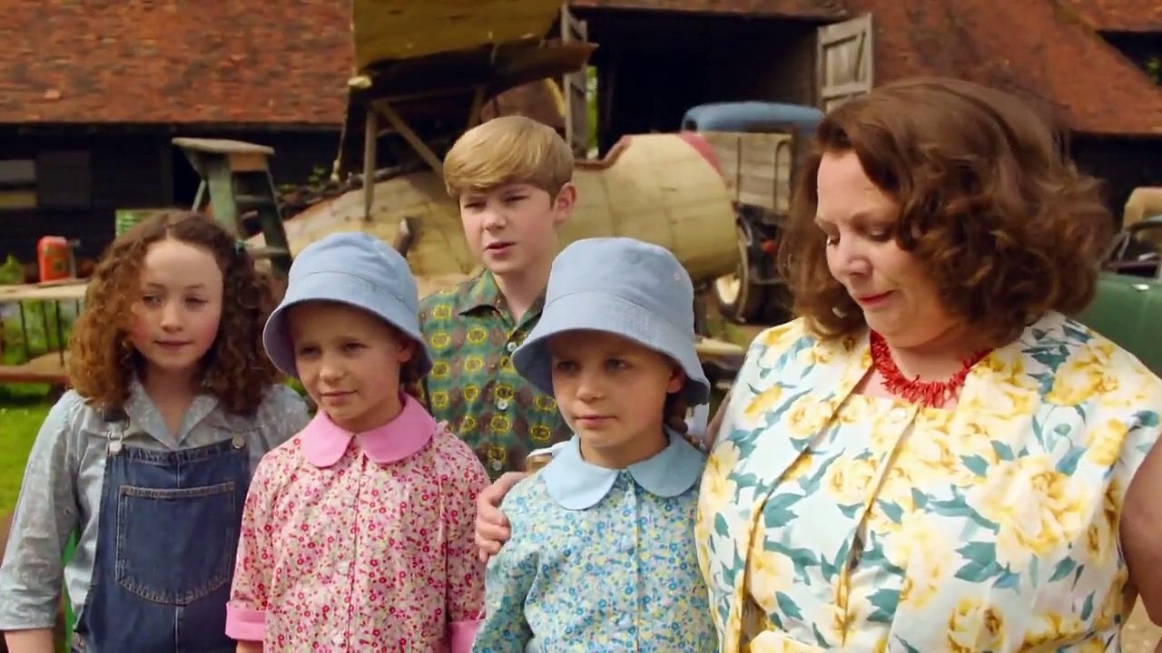 The Larkins - Se1 - Ep05 - In Which Ma's Sister Bertha Comes to Visit HD Watch