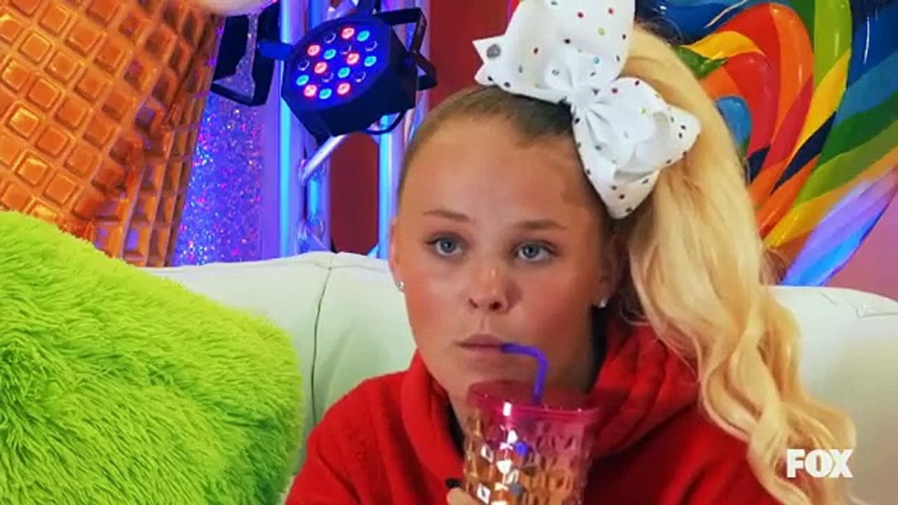 Celebrity Watch Party - Se1 - Ep10 HD Watch