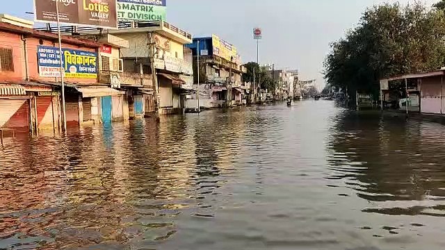 राजस्थान में यहां 14 घंटे लगातार हुई बारिश, पानी भराव से बाजार बंद