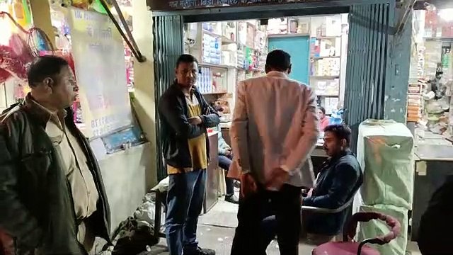 रीदी और बिक्री का अलग-अलग हिसाब लिया
