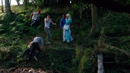 She Tried To Wax Her Entire Face, This Is What Happened To Her Eyes