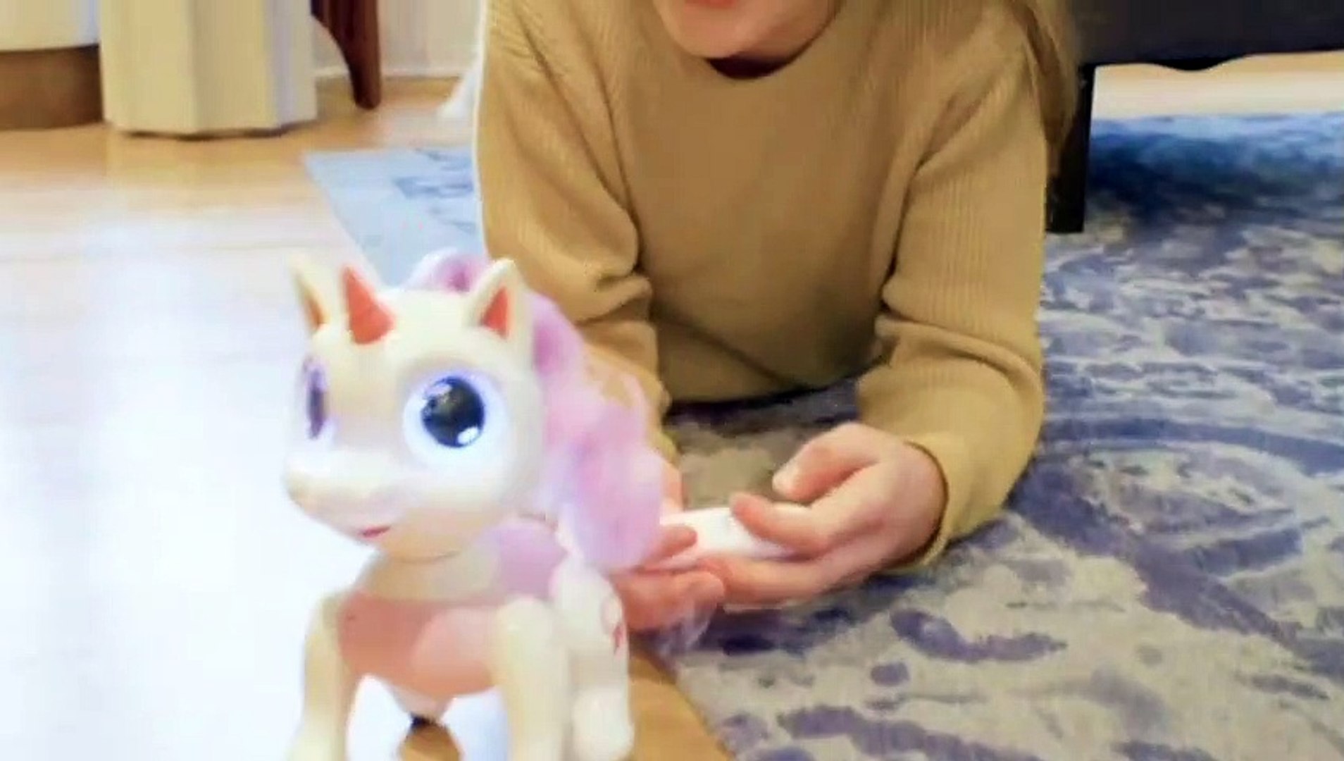 ⁣Fun Robo Pets Unicorn Toy for Girls and Boys - Remote Control Robot Toy
