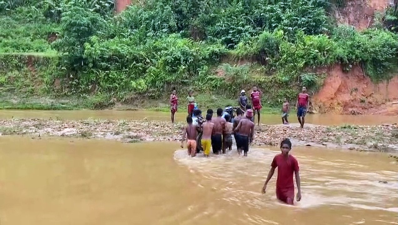 Tempête tropicale à Madagascar: routes inondées et cultures détruites