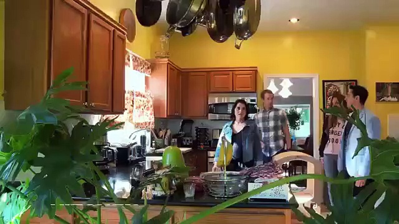 Downtown shabby - se1 - ep02 - fairytale farmhouse gets stylish modern kitchen hd watch