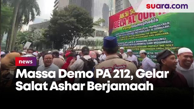 Suasana Terkini Demo PA 212, Massa Gelar Salat Ashar Berjamaah